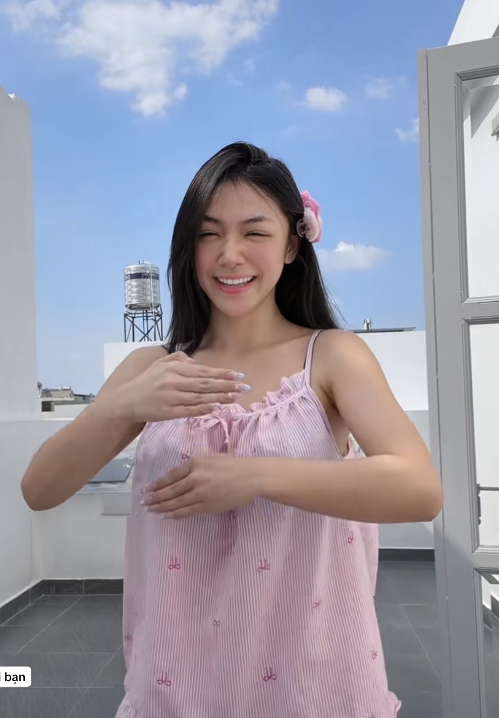 Trần Hà Linh’s New House Tour Sparks Buzz Among Fans 3 Modern apartment interior