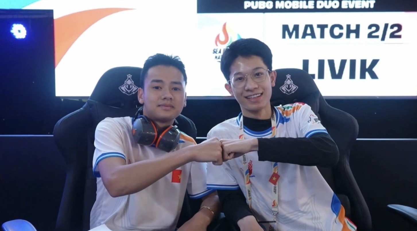 PUBG Mobile Wins Big at Vietnam GameVerse 2026 Esports Awards 8 Fans cheering at SEA Esports Nations Cup