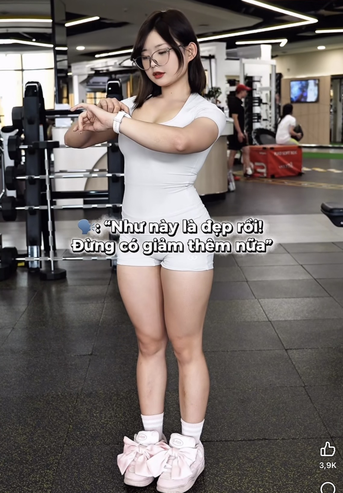 Thao Linh with a sweet, innocent face