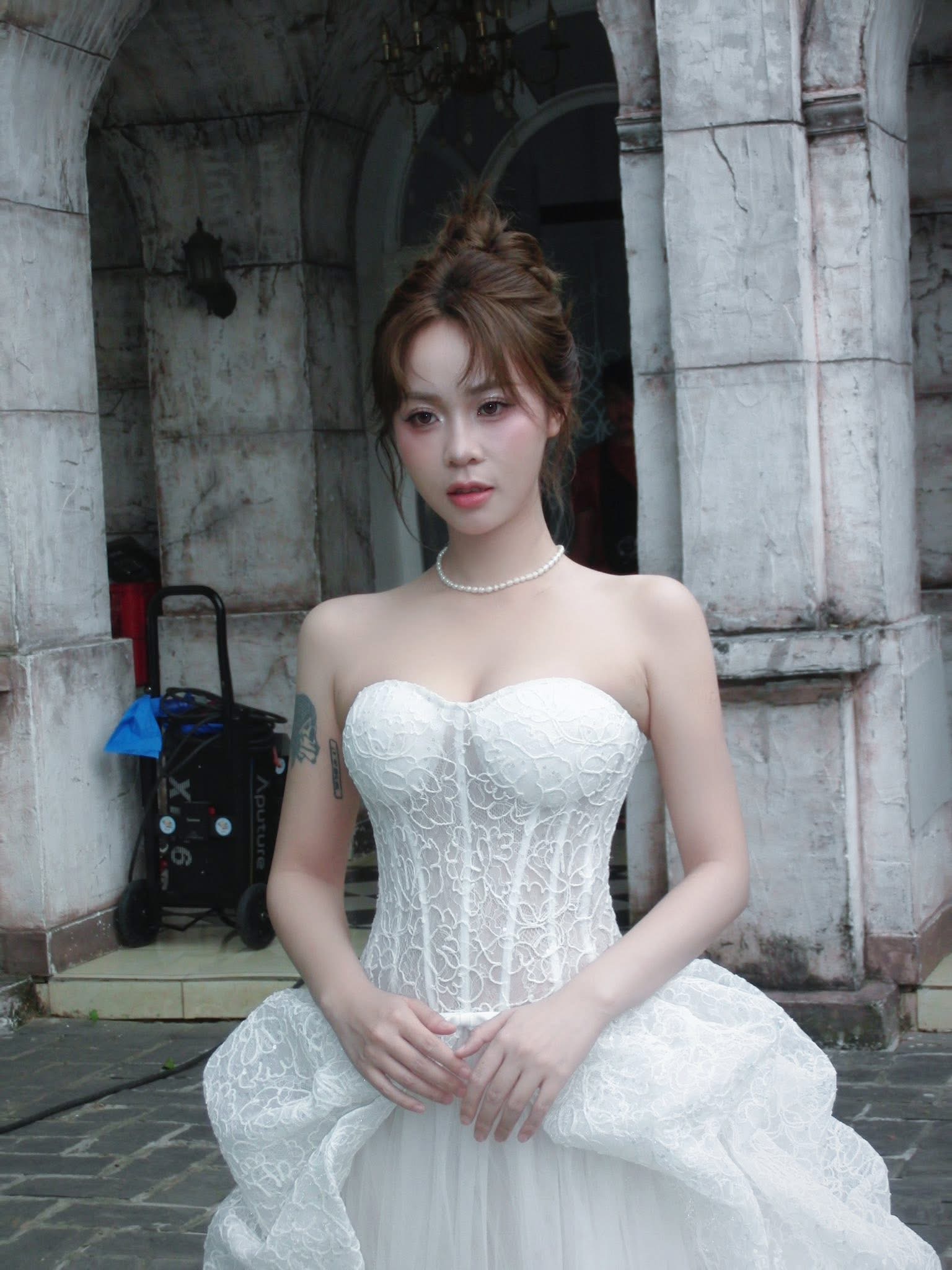 MisThy casual photo