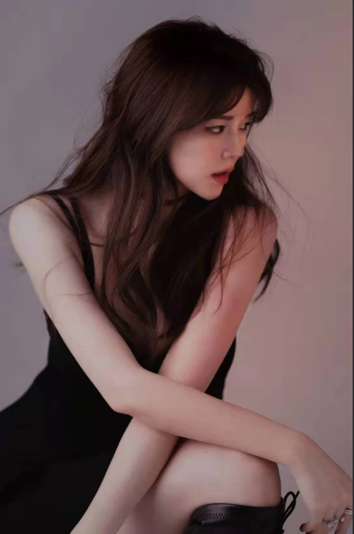 Streamer Mozi Breaks Up Over Boyfriend's Smoking Habit 6 Mozi streaming setup