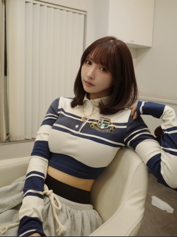 Yua Mikami in Sins of Kujo cameo