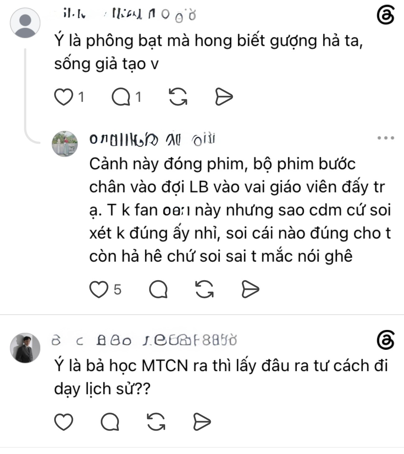 Supporters defend Le Bong