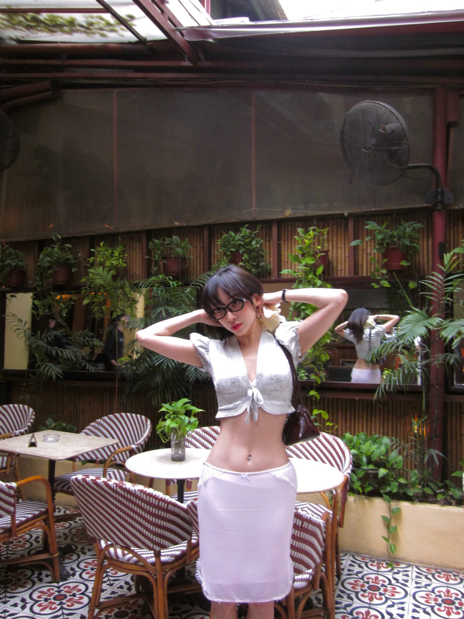 Tóc Tiên standing up for her friends