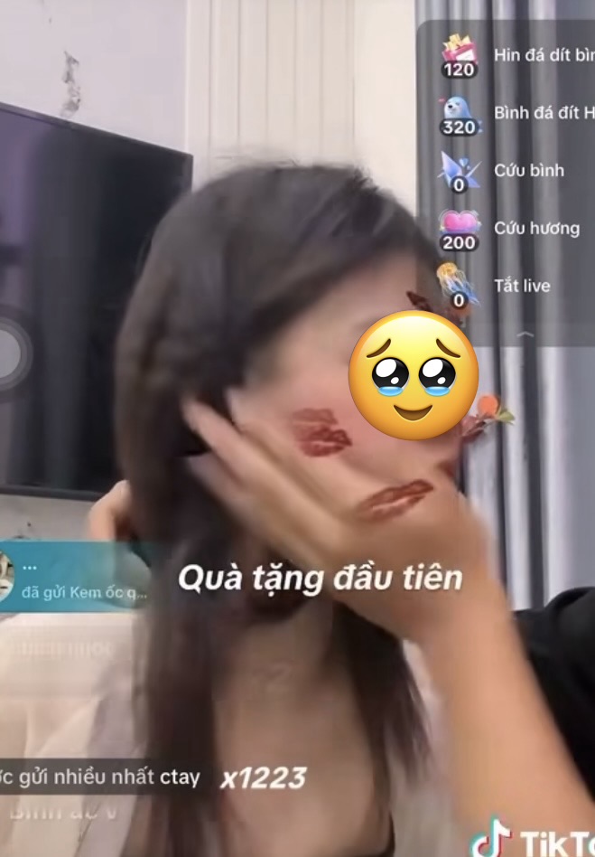 Couple Uses Live Stream Violence to Grab Millions of Views 2 Couple engaging in violent livestream interaction