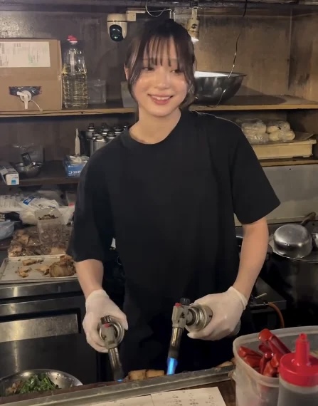 Ex-Nurse Turns Udon Chef and Becomes Viral Sensation 3 Ayane Takeuchi smiling in udon shop