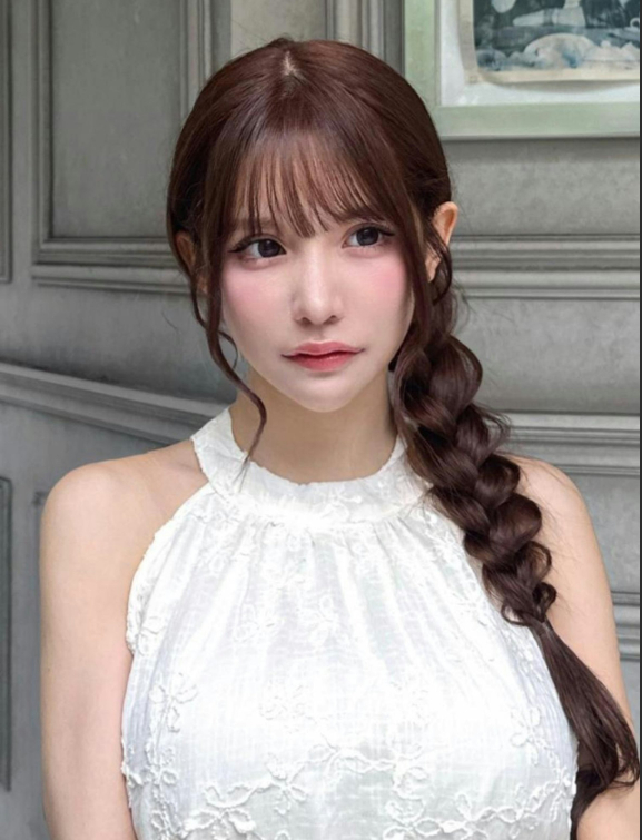 Japanese Influencer Spends $350K on Surgery, Shares Stunning Before and After 7 Hirase Airi post-surgery