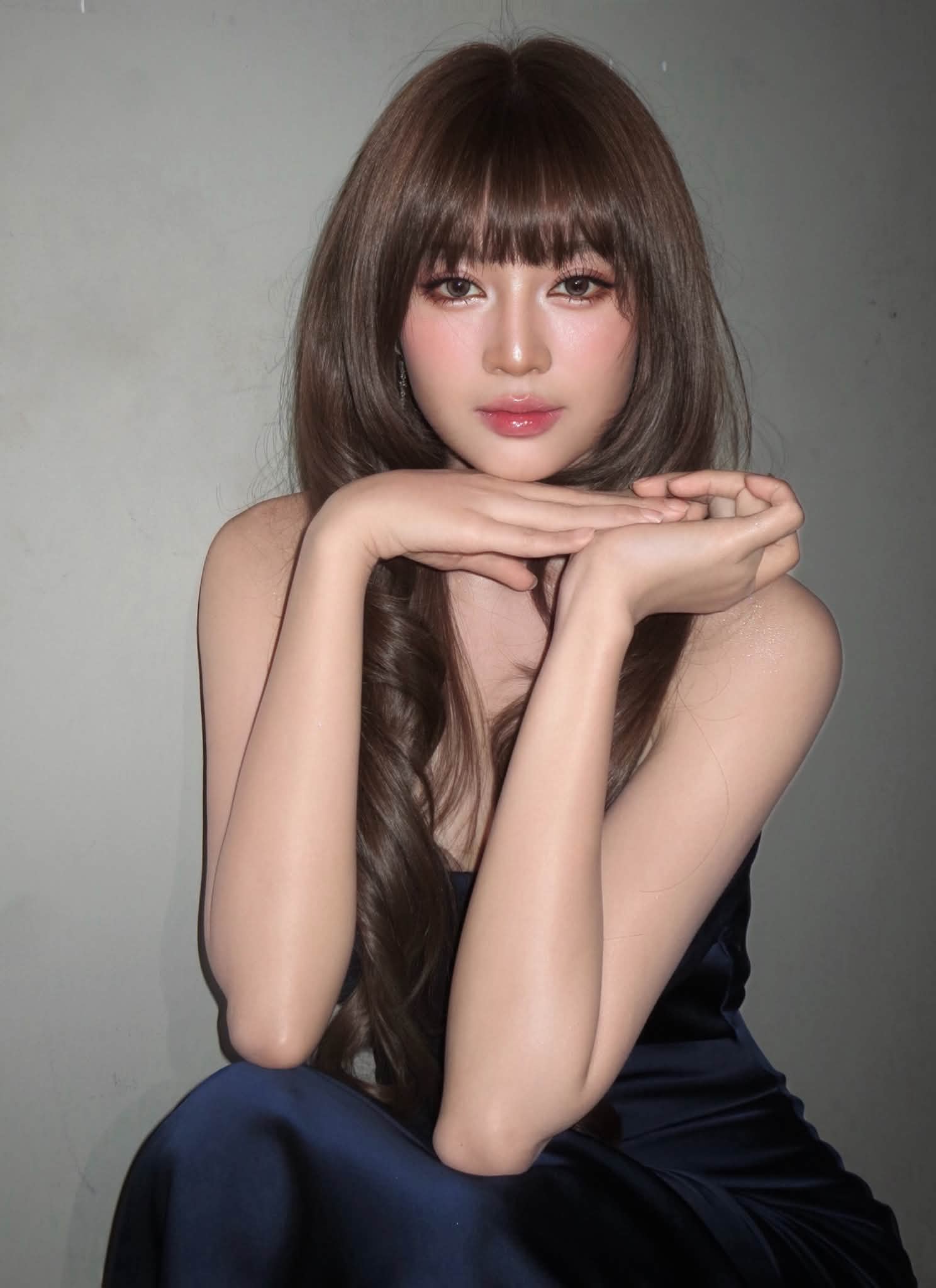 Ninh Dương Lan Ngọc Stuns Fans with Doll-Like New Look 3 Close-up of Lan Ngọc's doll-inspired makeup