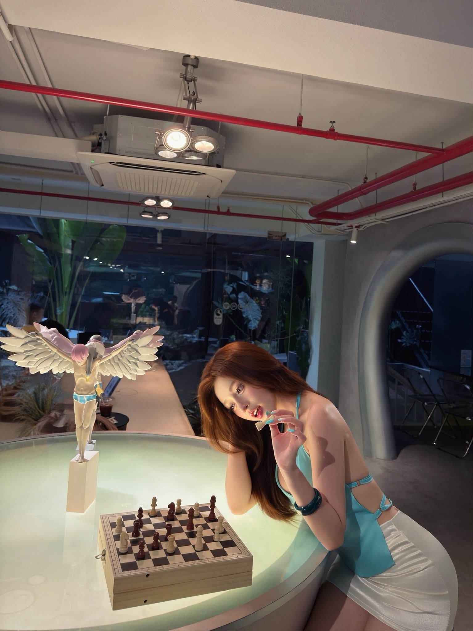 Lương Thị Hồng Linh modeling
