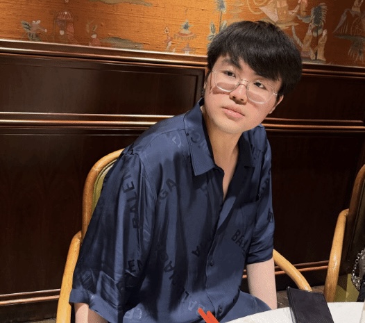 Zz1tai and Zhou Zhou Miao together