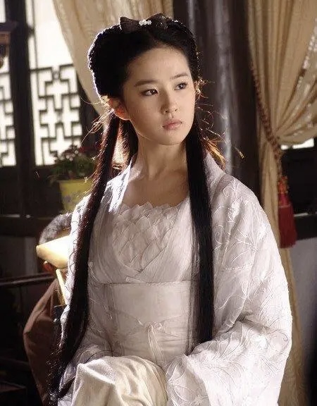 Liu Yifei as Xiao Long Nu