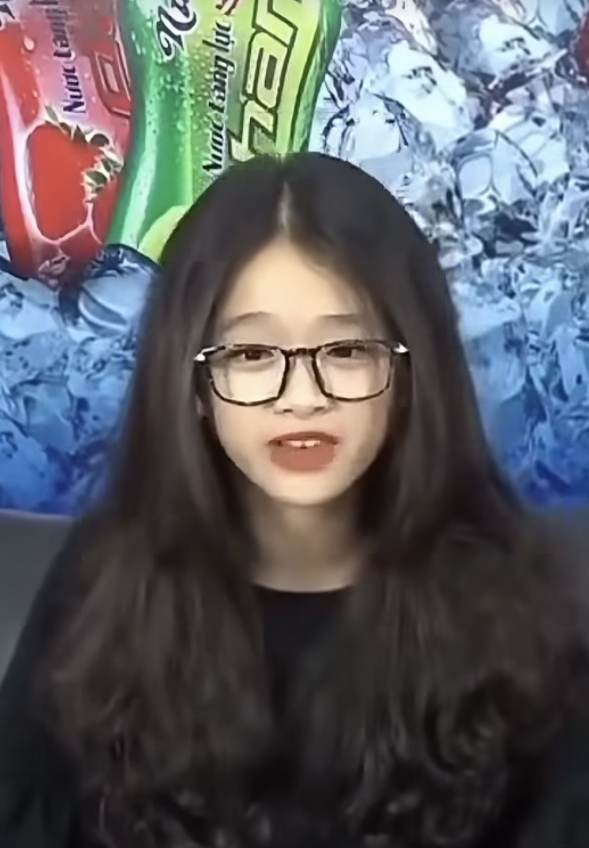 Linh Ka’s Comeback: From Scandal to Stylish V-Pop Star 1 Linh Ka in 2017 during exam score controversy