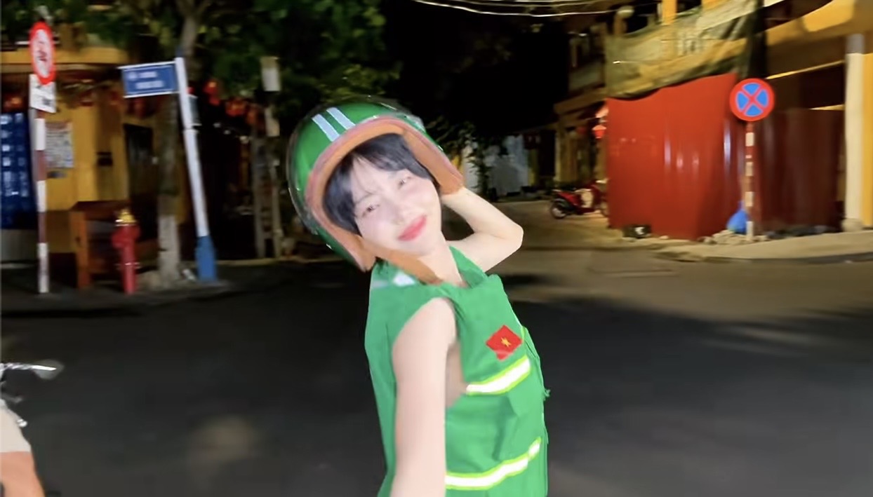 DJ Soda Rocks Hoi An in Grab Driver Outfit 2 DJ Soda dancing in Grab uniform