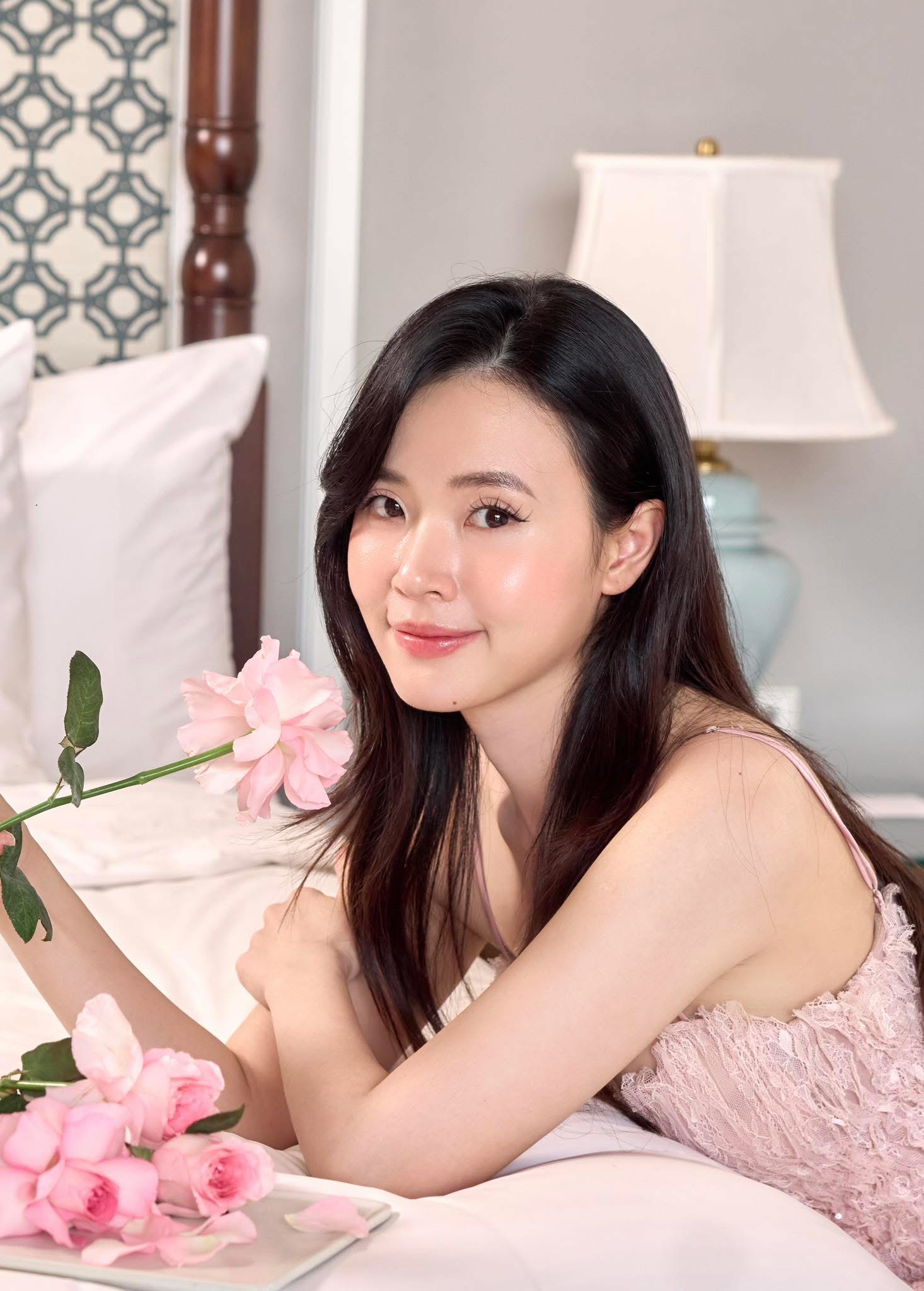 Midu Opens Up About Going Makeup-Free Amid Beauty Debates 3 Midu embracing natural beauty