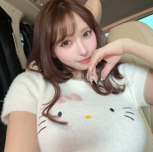 Yua Mikami Sparks Debate Over Private Messages to Salon Client 1 screenshot42 095103 1783919364689 17839193649321575701146
